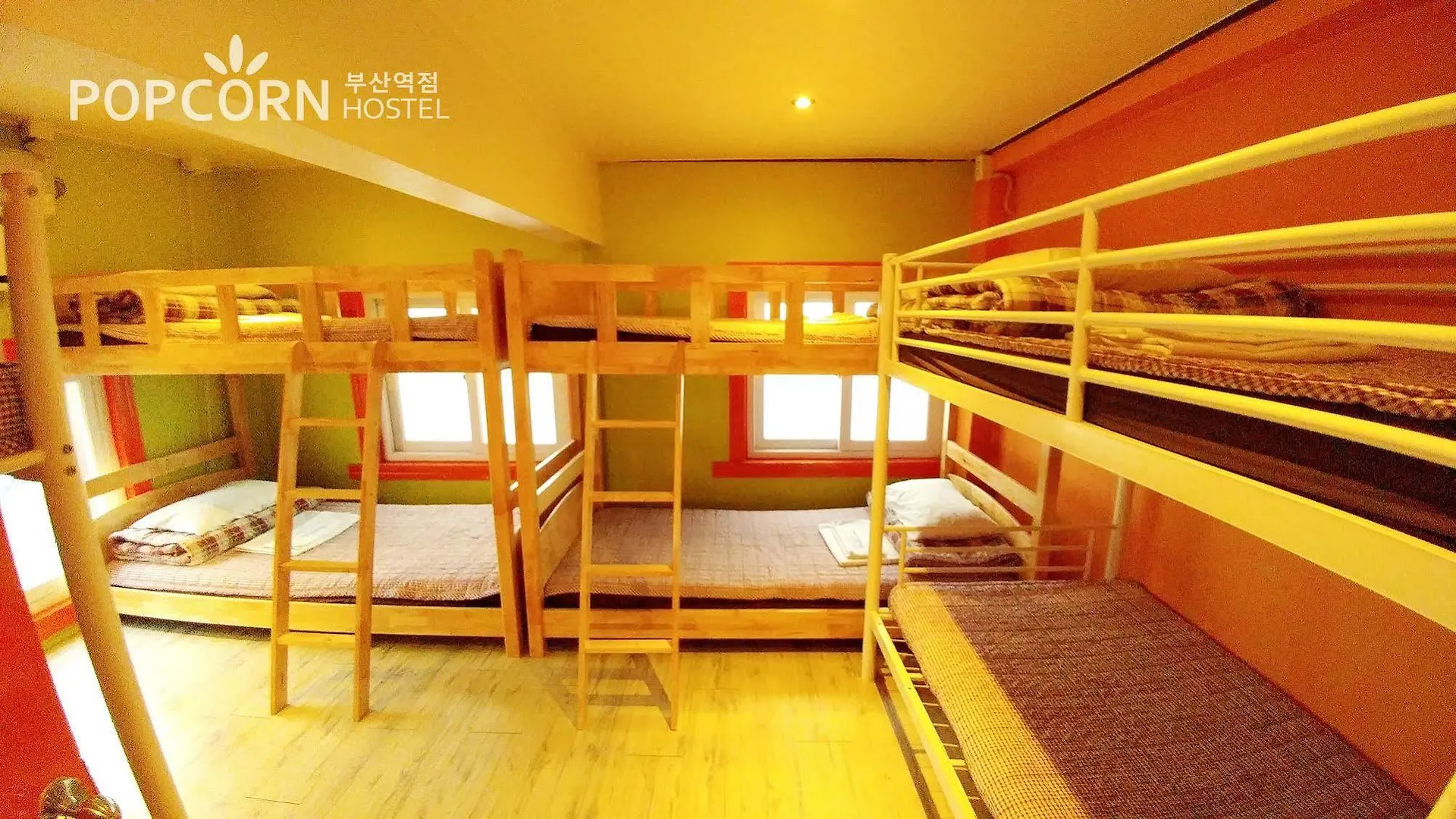Hotel Popcorn Hostel Busan Station